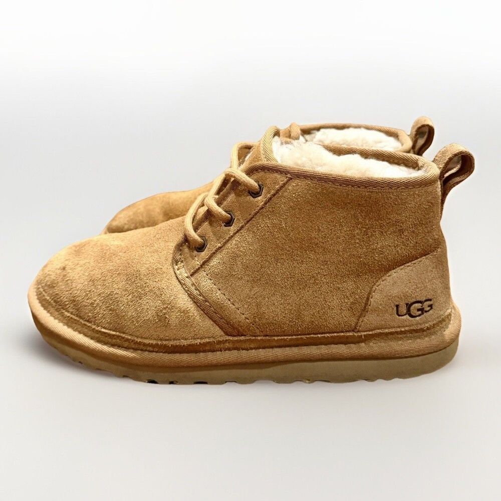 UGG Neumel Suede Sheepskin Lined Lace Up Chukka Ankle Boots Women US 8
